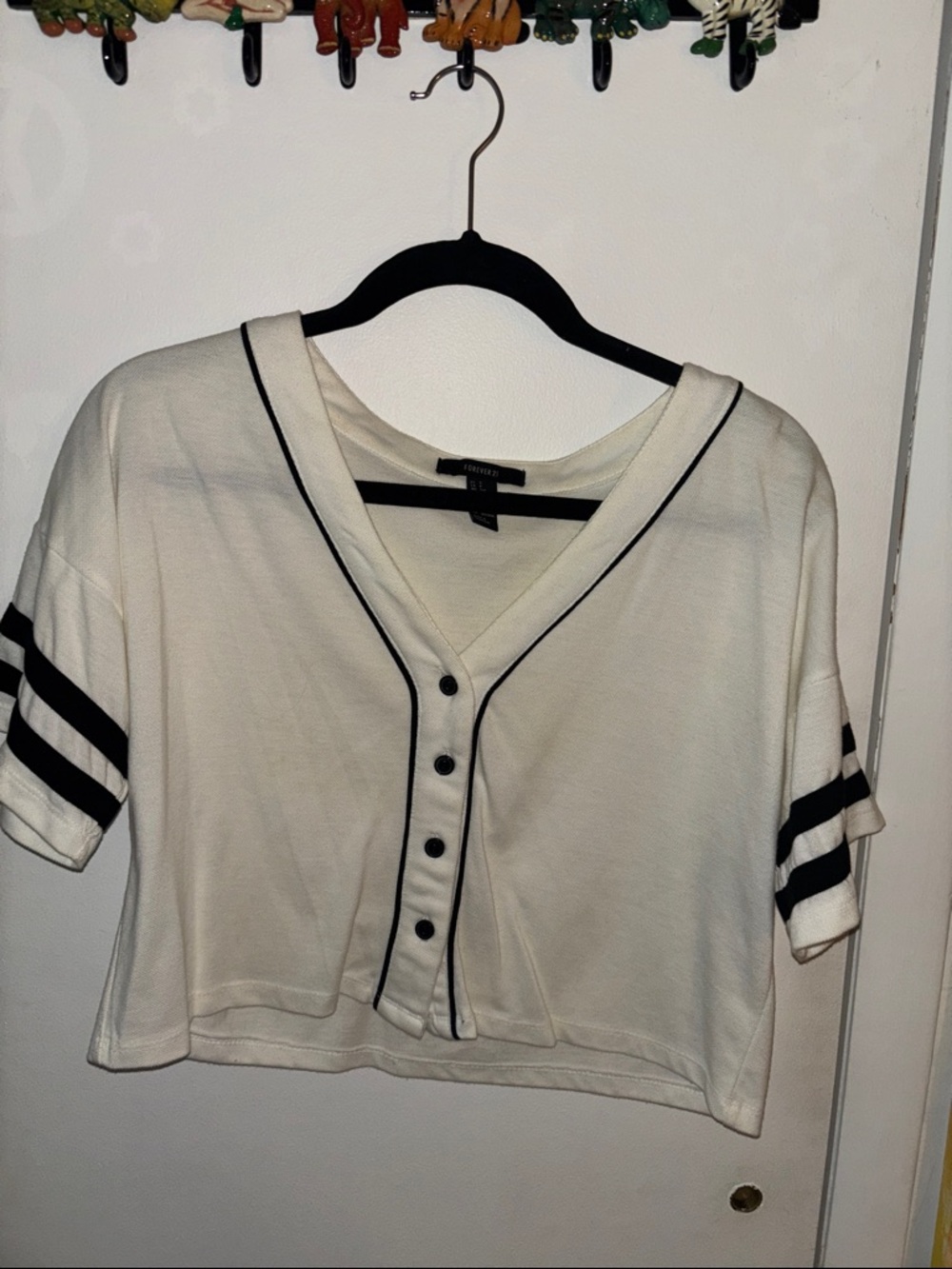 Forever 21 White Cropped Button-Front Jersey Top
